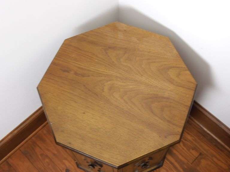 Vintage Octagon Side Table GC5 Auctions