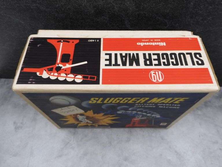Vintage Nintendo Slugger Mate Battery Operated Pitching Machine in