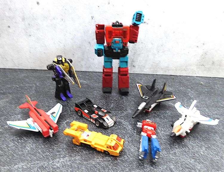 Collection of Vintage Transformer Toys GC5 Auctions
