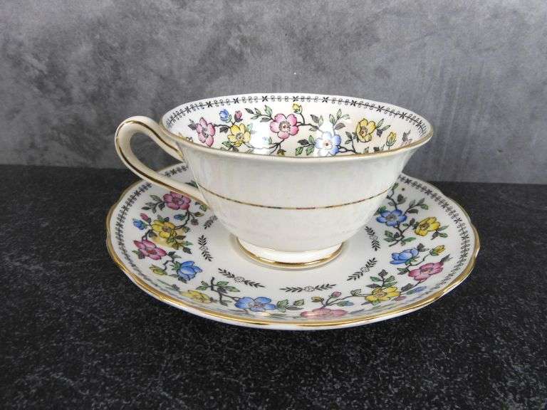 Vintage Grosvenor Bone China Tea Cup & Saucer England GC5 Auctions