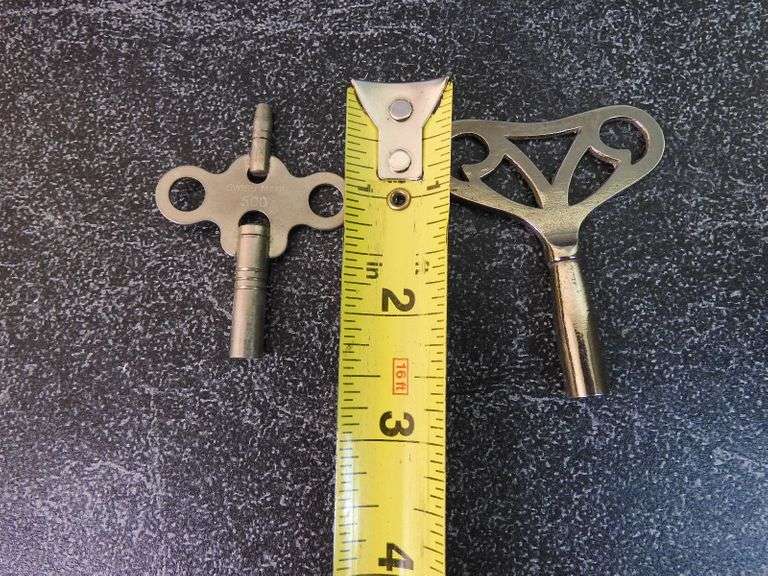Lot of 2 Clock Keys GC5 Auctions