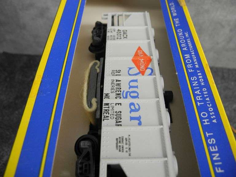 Lot of 3 "HO" Scale Trains in Boxes GC5 Auctions