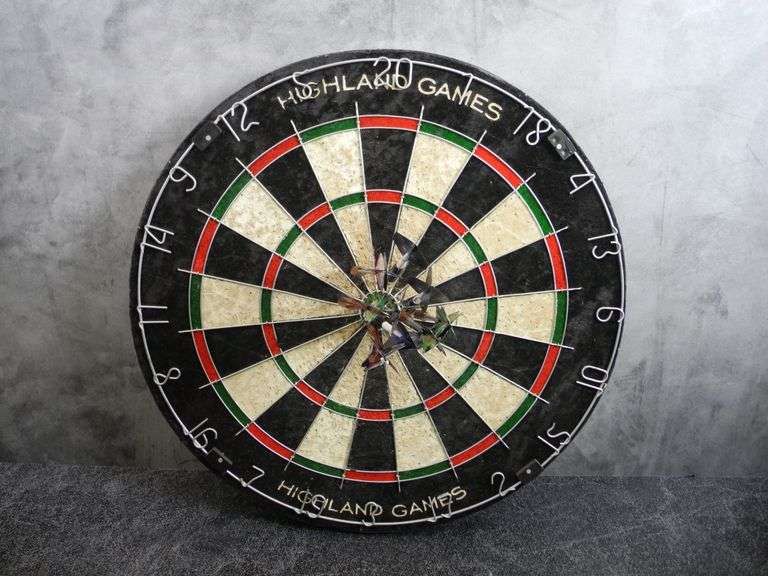 Vintage "Highland Games" Dart Board with Darts GC5 Auctions