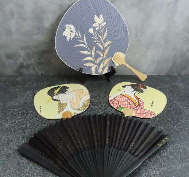 Collection of Japanese Hand Fans GC5 Auctions