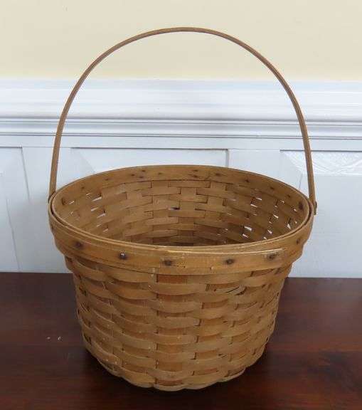 Vintage 1986 Longaberger Large Fruit Basket with Handle GC5 Auctions