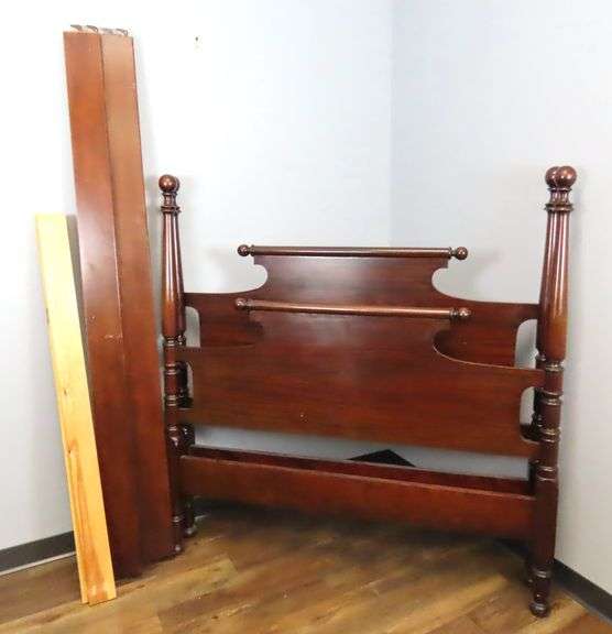 Vintage Full Mahogany 4 Poster Bed with Rails and Slats GC5 Auctions