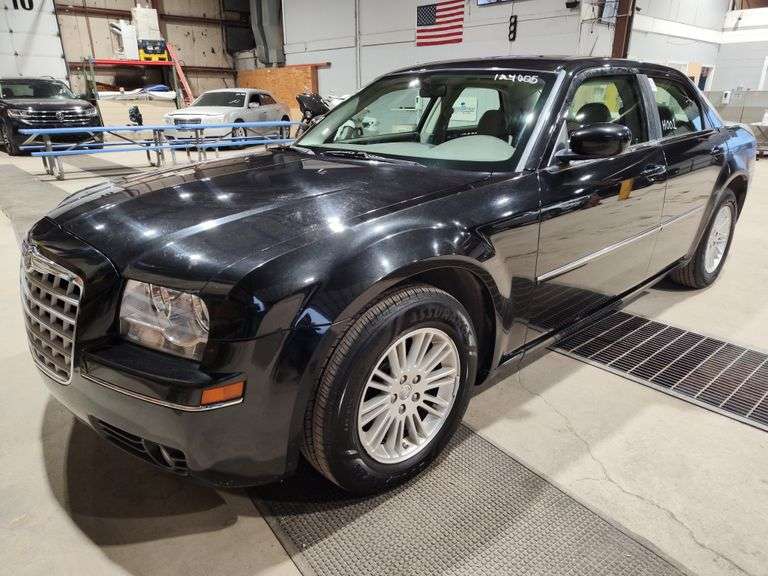 2008 CHRYSLER 300 Touring 2C3KA53G48H193678 - Greater Detroit Auto Auction