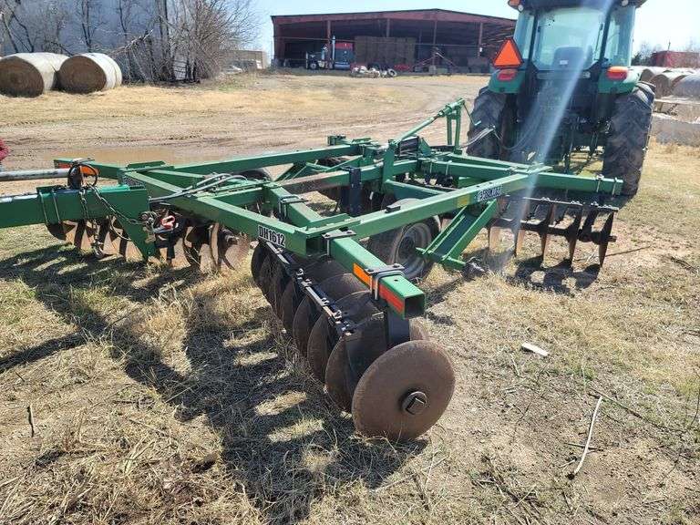 Frontier DH1612 Disc Harrow 12' Great Plains Auction