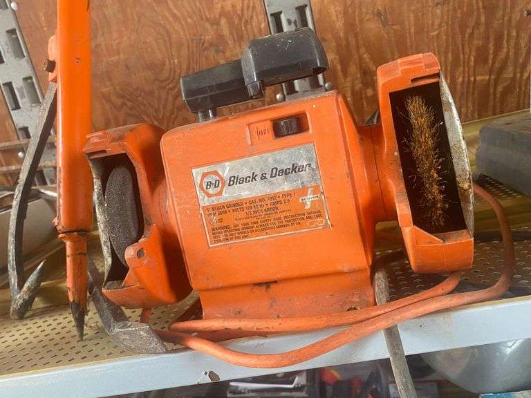 Black & Decker 5” bench grinder Gregg Auctions