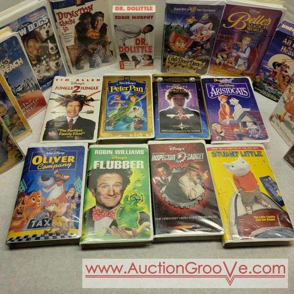 Roughly 40 VINTAGE VHS Tapes. Children's Movies. late 90s early 2000s