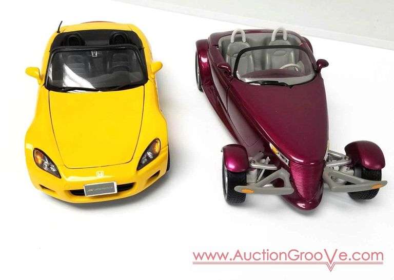 MAISTO 1/18 SCALE Diecast 46629 - Dodge Viper RT/10 - Green EUR 77,99