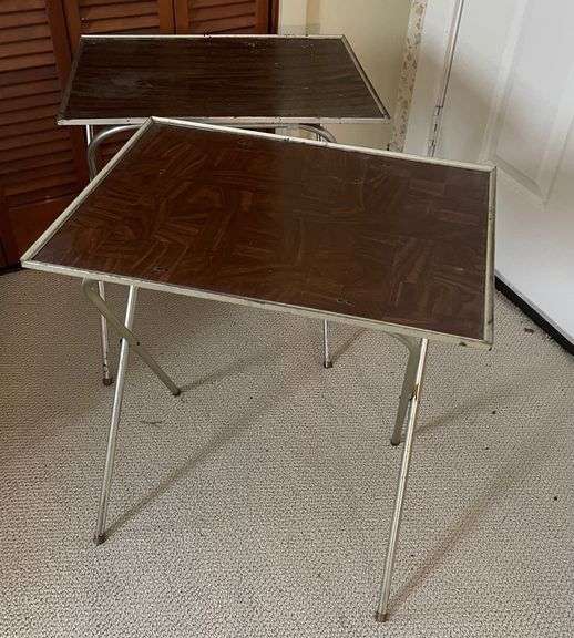 Vintage TV Trays set of 2 Haney Auction Company