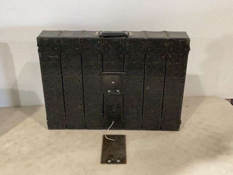 2 Auction Clerking Ticket Sorting Boxes Hash Auctions