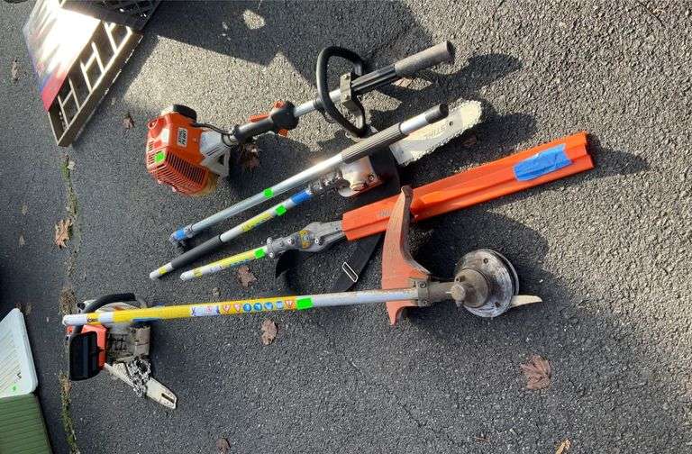 Stihl Weedeater and attachments set, FS 85T engine with straight sheafs