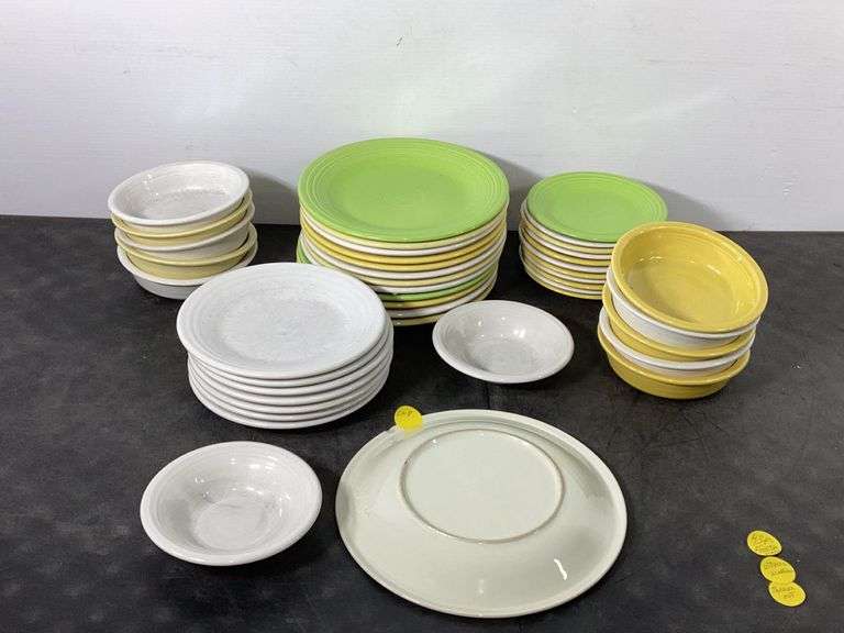 43pcs of Fiesta Ware (utensil scratches throughout & chipped plate