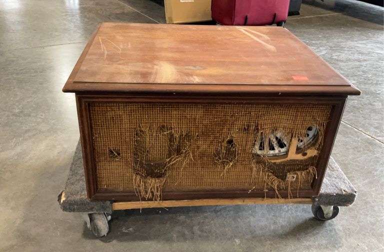 Reader’s Digest turntable, 24x19.5x12, condition as shown, wheeled cart