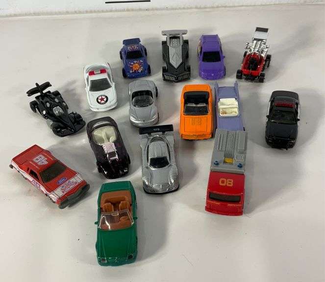 Matchbox and Hotwheels cars lot of 15 Brewster Baker from the movie 6