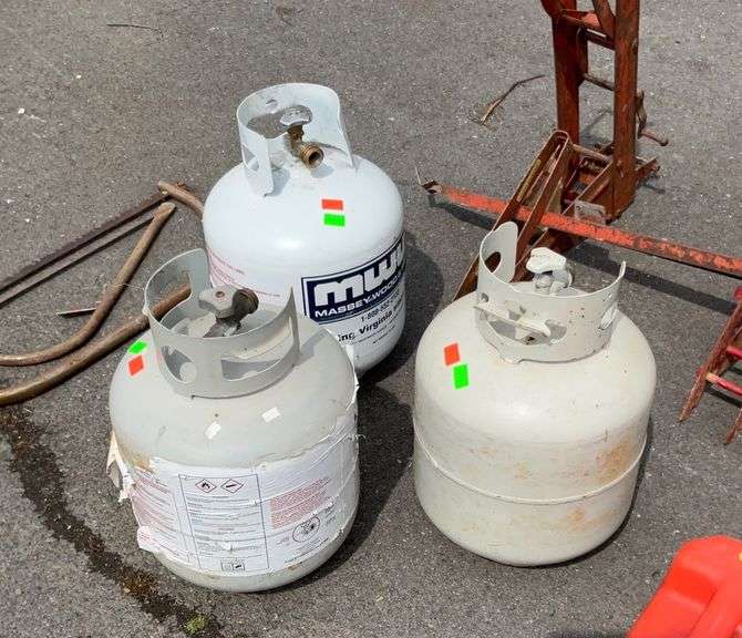Propane tanks(3) empty Hash Auctions