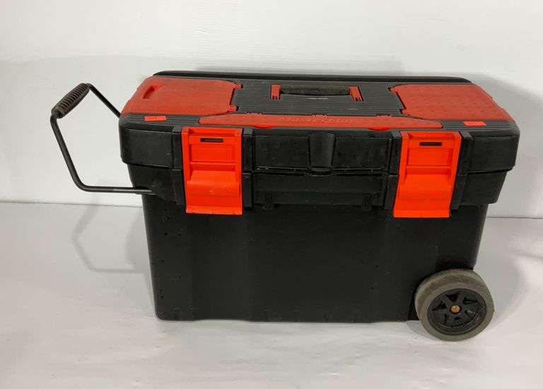Black and Decker Workmate Series rolling tool chest with tray, 27x14x16