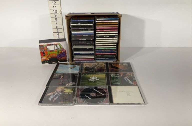 CDs, includes Fleetwood Mac, James Taylor, Elvis, Shania Twain, The
