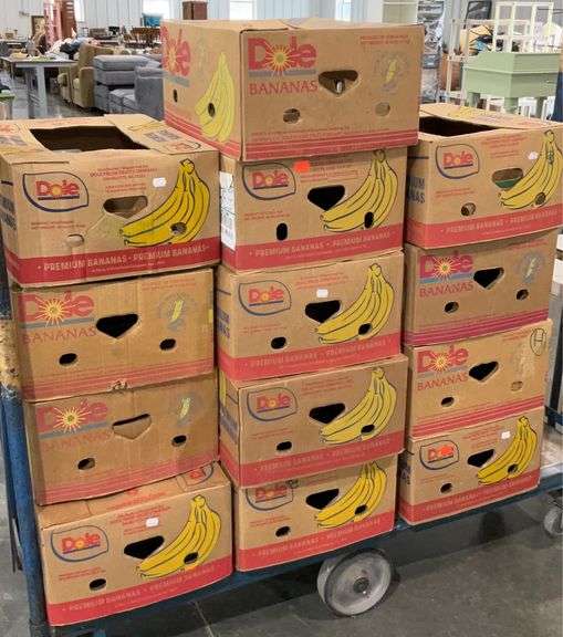 13 banana storage boxes Hash Auctions