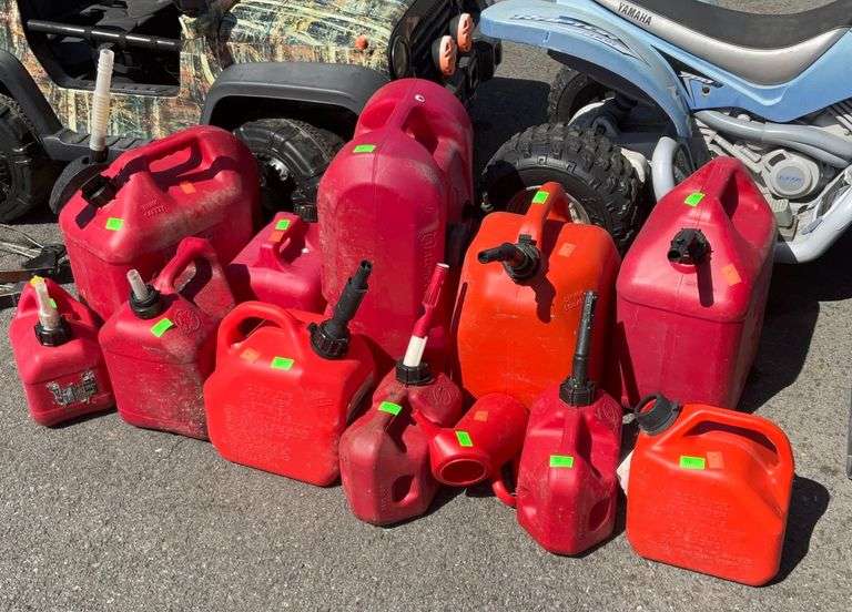 Collection of 11 Gasoline Cans, various sizes, some without nozzles