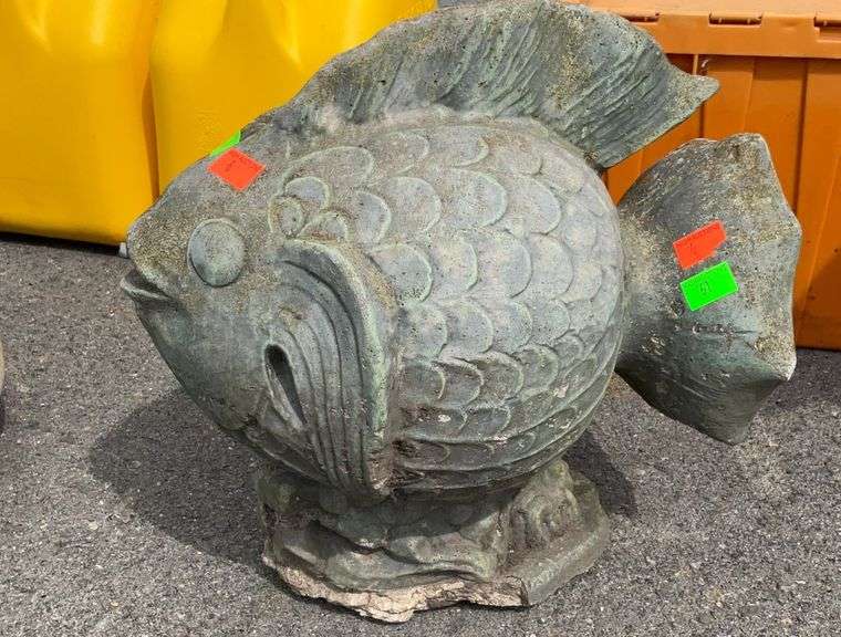 Concrete fountain fish Hash Auctions