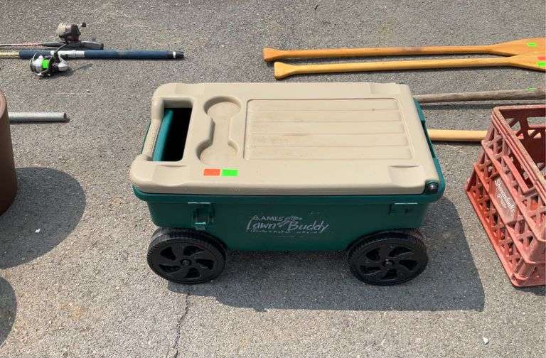 Ames Lawn Buddy cart, 23.5”x14”x13.5” Hash Auctions
