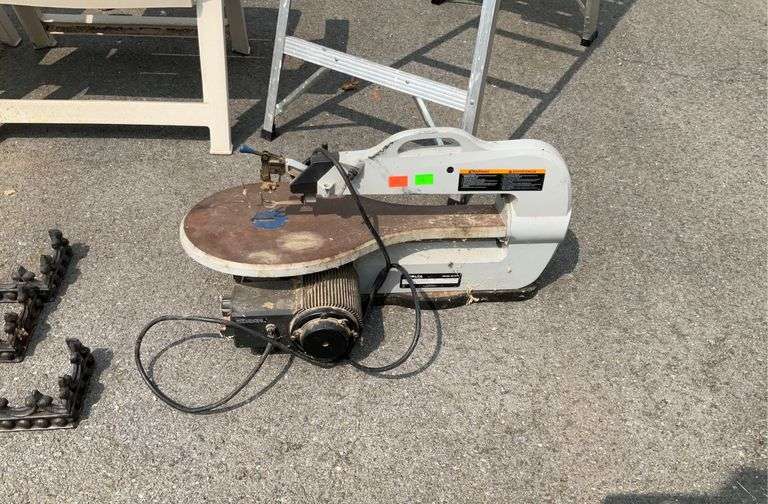 Delta scroll saw, Model 40570 Hash Auctions