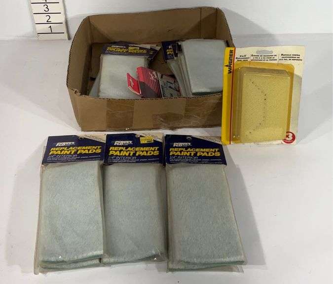 Box of replacement paint and trim pads Hash Auctions
