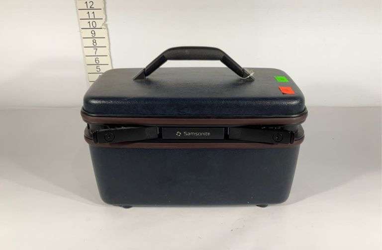 Samsonite train case with keys Hash Auctions