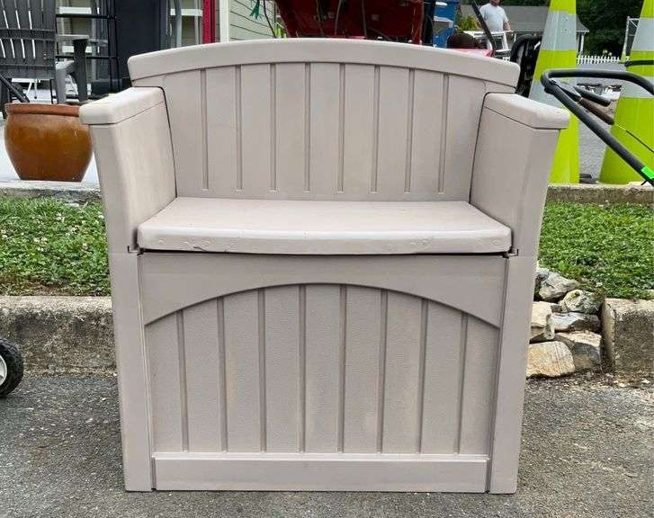 Poly patio chair/storage bench Hash Auctions
