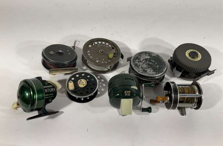 Eight fishing reels, includes fly reels, Zebco 202, er fly reel