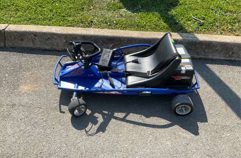 Razor Go Cart, rechargeable with charger and in running order guys