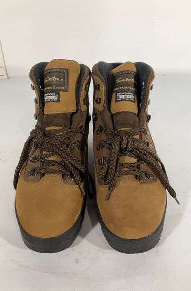 thom mcan hiking boots