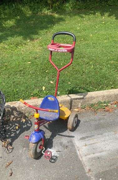 radio flyer push bike