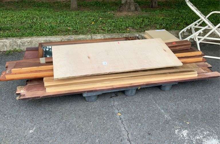 Misc furniture parts for the lumber it is. Hash Auctions