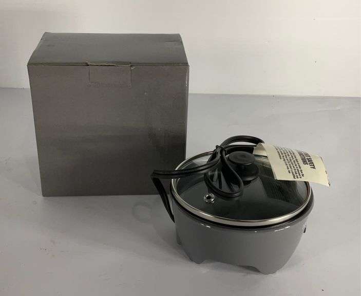 Holstein mini electric skillet brand new. Hash Auctions