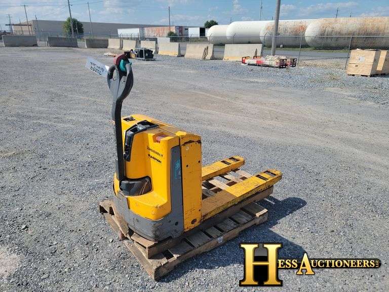 JUNGHEINRICH EJEIZO PALLET JACK Hess Auctioneers