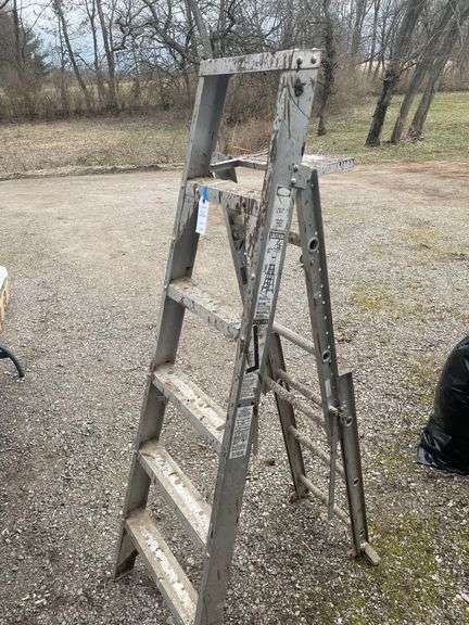 6 Ft. Aluminum Ladder - Halfhill Auction Group