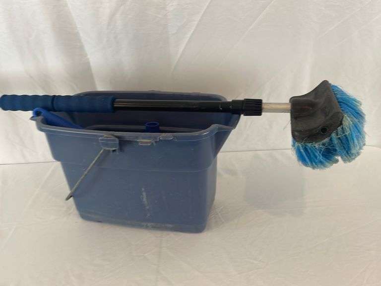 Window Cleaning Supplies Halfhill Auction Group