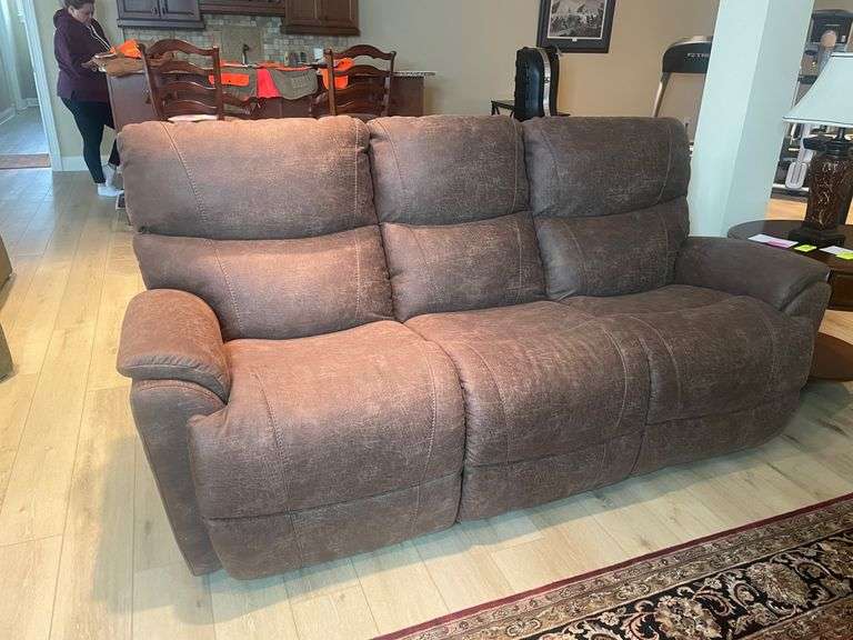 Lazy Boy “Trouper” Reclining Sofa Halfhill Auction Group