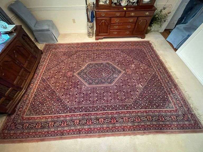 Large Oriental Rug Halfhill Auction Group