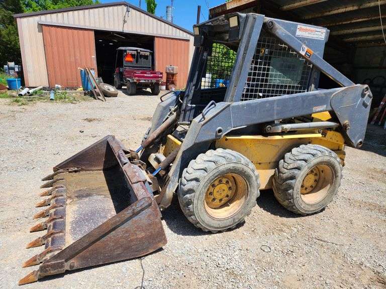 New Holland Super Boom Skid Steer Halfhill Auction Group