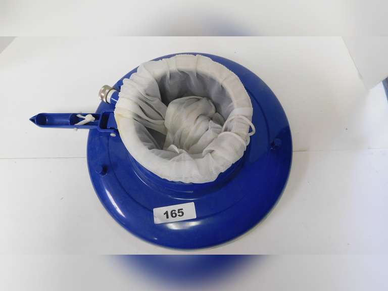 POOL VACUUM ATTACHMENT WITH BAG Dallas Online Auction Company
