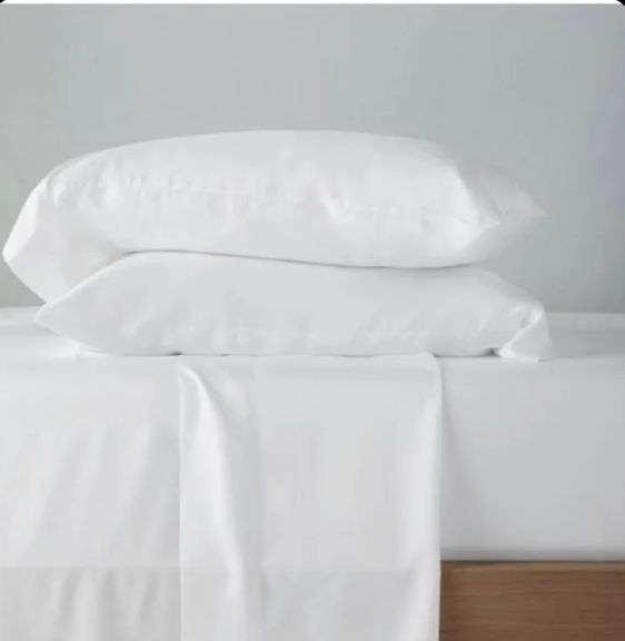 THRESHOLD CALI KING 400 THREAD COUNT SOLID SOUR CREAM SHEET SET