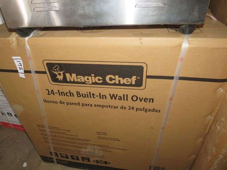 MAGIC CHEF 24 IN. 2.2 CU. FT. SINGLE ELECTRIC WALL OVEN WITH CONVECTION