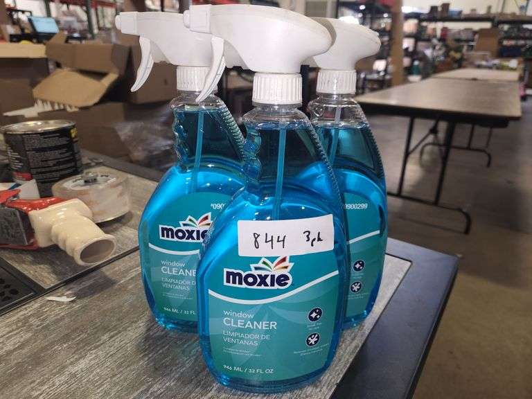 [3 pk] MOXIE 32fl oz Glass Cleaner Dallas Online Auction Company