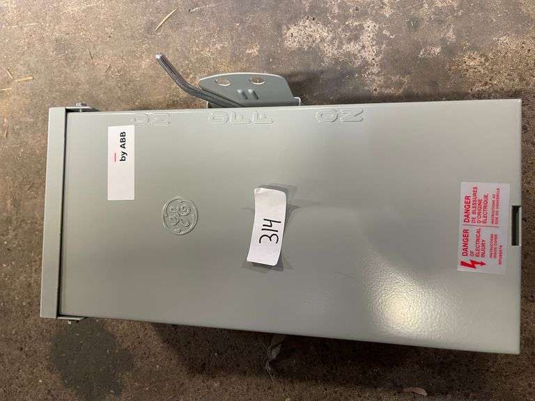 GE Emergency Power Transfer Switch Dallas Online Auction Company