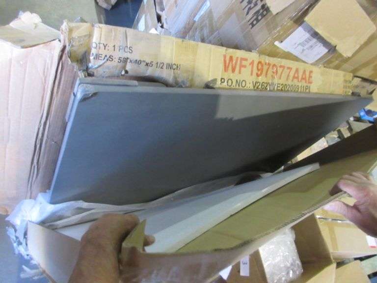 TABLE TOP. NO LEGS Dallas Online Auction Company